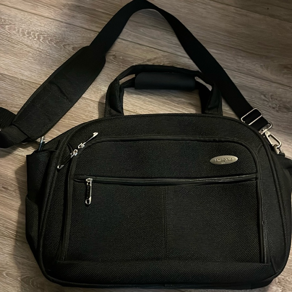 Samsonite Black Laptop/Travel Bag -EUC!! $20
